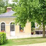 Gæstehus Le Domaine De Montchevreuil 3*