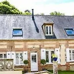 Pensionat Le Domaine De Montchevreuil 3*
