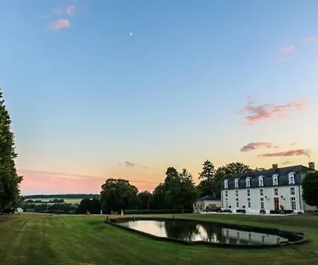 Domaine De Montchevreuil Maison d'hôtes