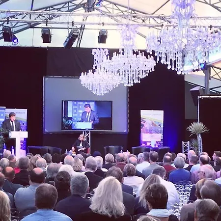 Maison d'hôtes Domaine De Montchevreuil Fresneaux-Montchevreuil