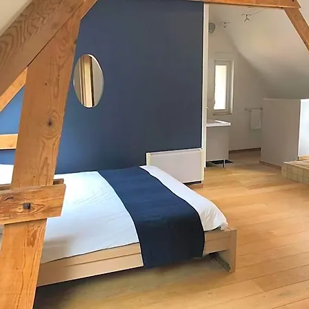 Le Domaine De Montchevreuil Pensjonat 3*