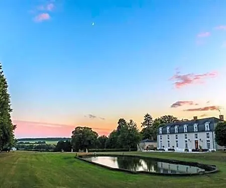 Le Domaine De Montchevreuil Pensjonat Fresneaux-Montchevreuil