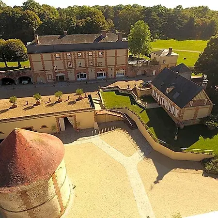 Domaine De Montchevreuil Guest house 3*