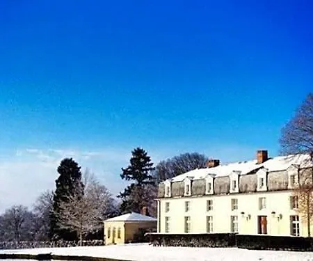 Domaine De Montchevreuil