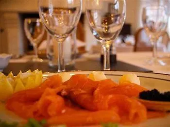 Domaine De Montchevreuil 3* Fresneaux-Montchevreuil