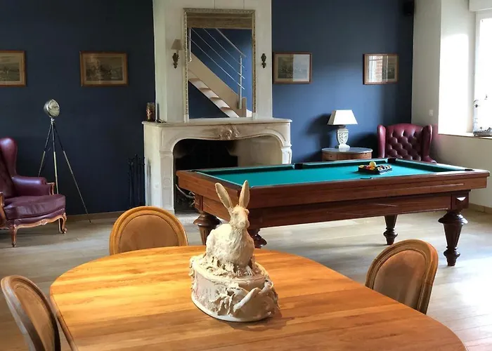 Guest house Domaine De Montchevreuil