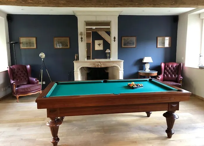 Guest house Domaine De Montchevreuil