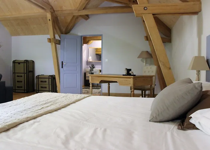 Domaine De Montchevreuil 3*