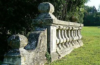 Domaine De Montchevreuil 3* Fresneaux-Montchevreuil